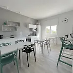 Bed & Breakfast Bilateral 3*