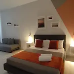 Bilateral 3*