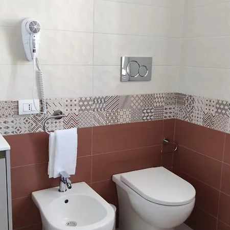 Bilateral Panzió 3*
