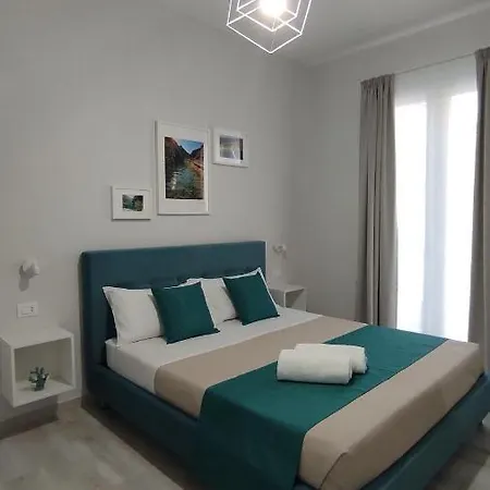 Bilateral ベッド・アンド・ブレックファスト アヴォラ