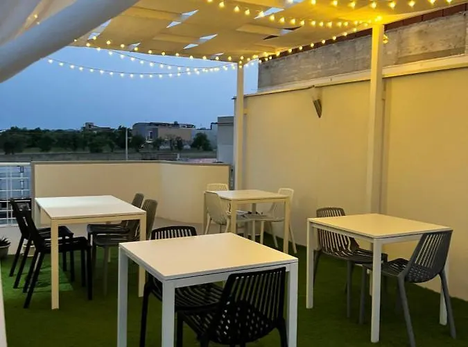 Bilateral Bed and breakfast